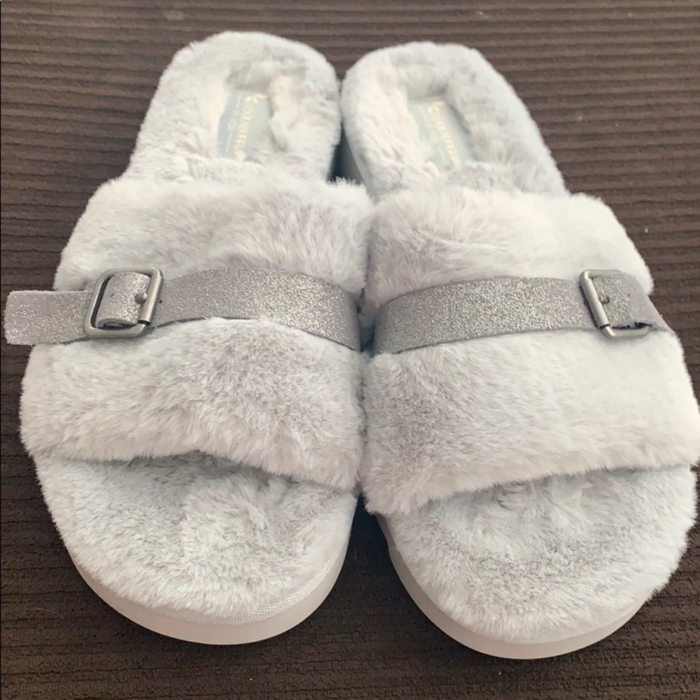 NWOT koolabura slippers